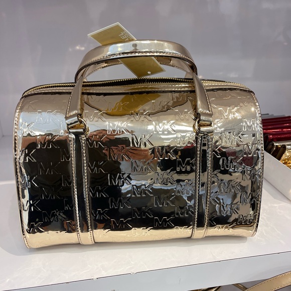 MICHAEL KORS Jet Set Medium Metallic Logo Debossed Satchel
Pale Gold 
NWT - Picture 6 of 16